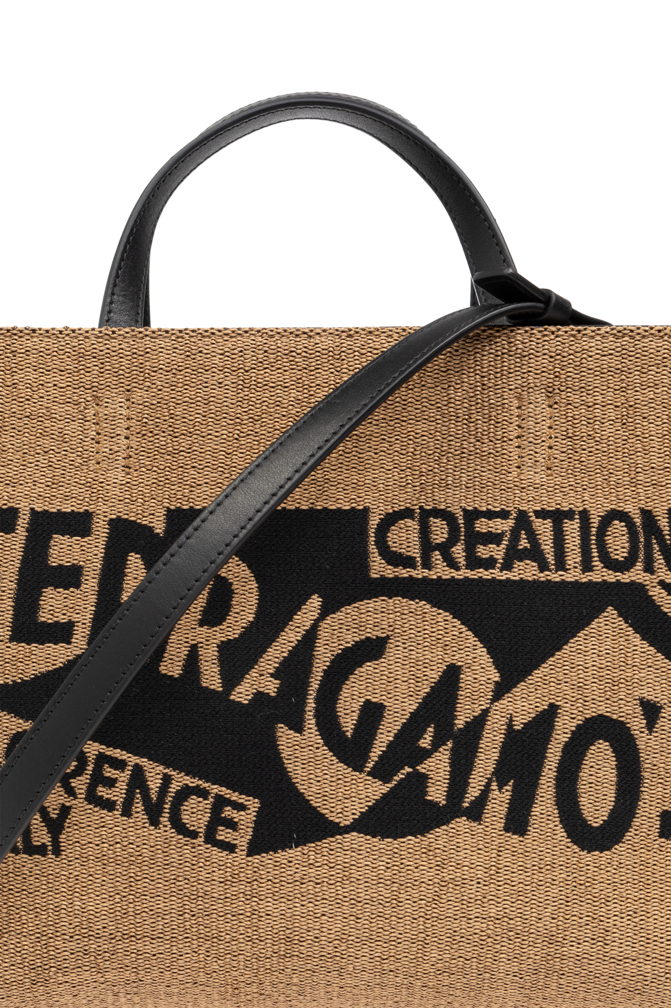 【関税&送料込】Salvatore Ferragamo Camel Raffia Small Tt Si Ferragamo | The Studio rafia natural tote bag | Savannahs